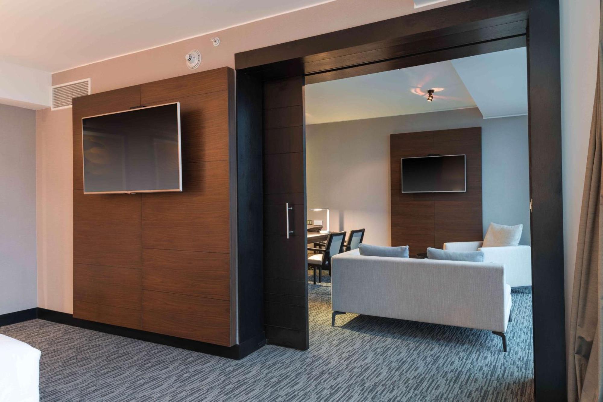 Hilton Garden Inn Iquique Exterior photo